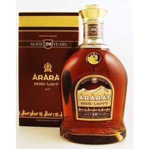 Brandy Ararat 20y 0,7l 40% GB
